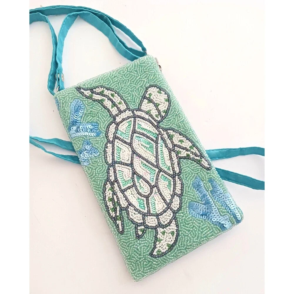 NEW Bamboo Trading Co Beaded Sea Turtle Club Bag Crossbody Cell Phone 8X5 - Picture 2 of 7